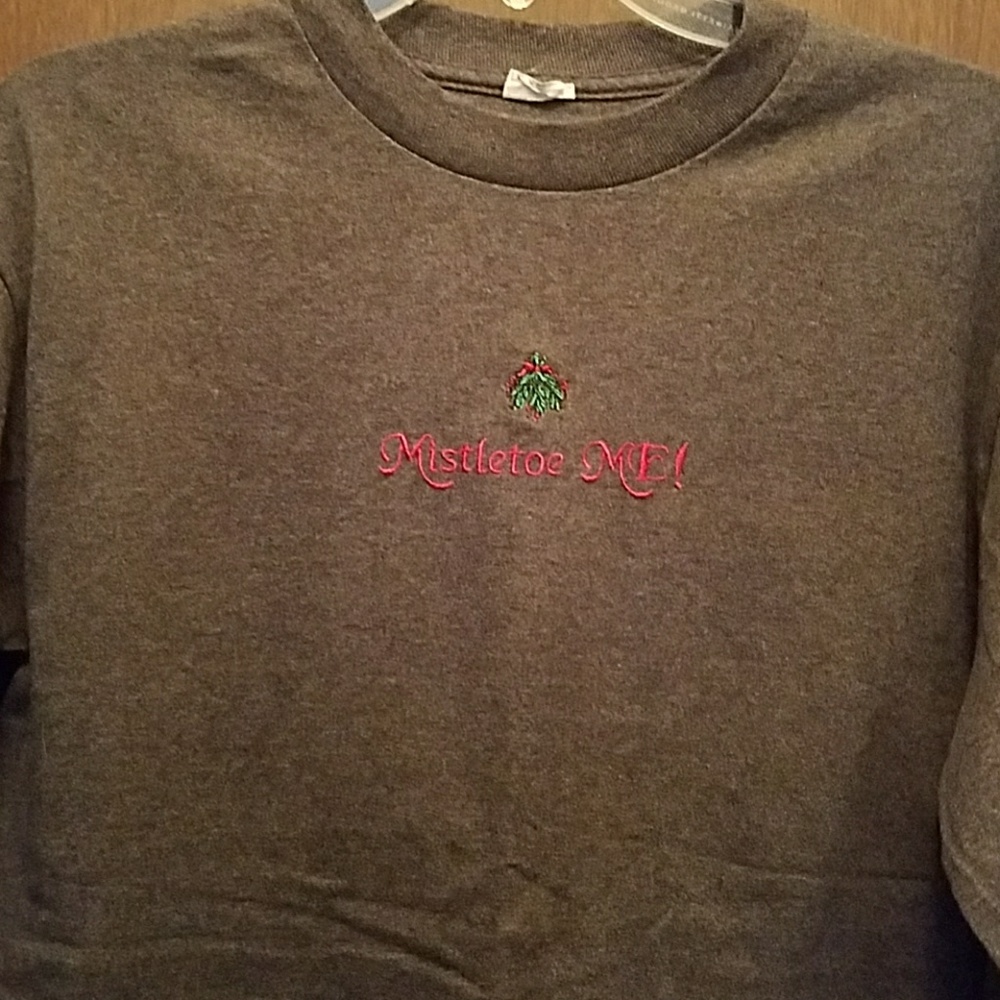 Long sleeve t-shirt with embroidery